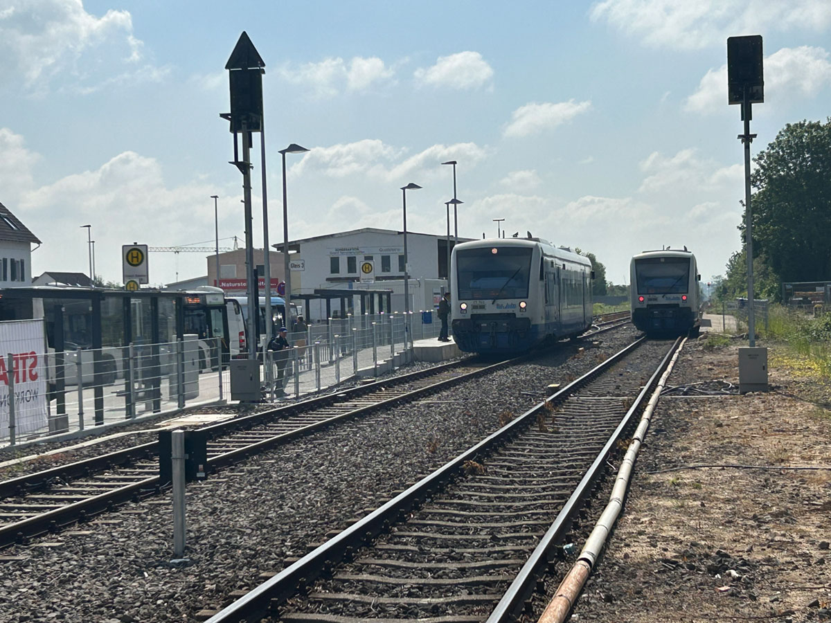 Die Bördebahn am Bahnhof Zülpich